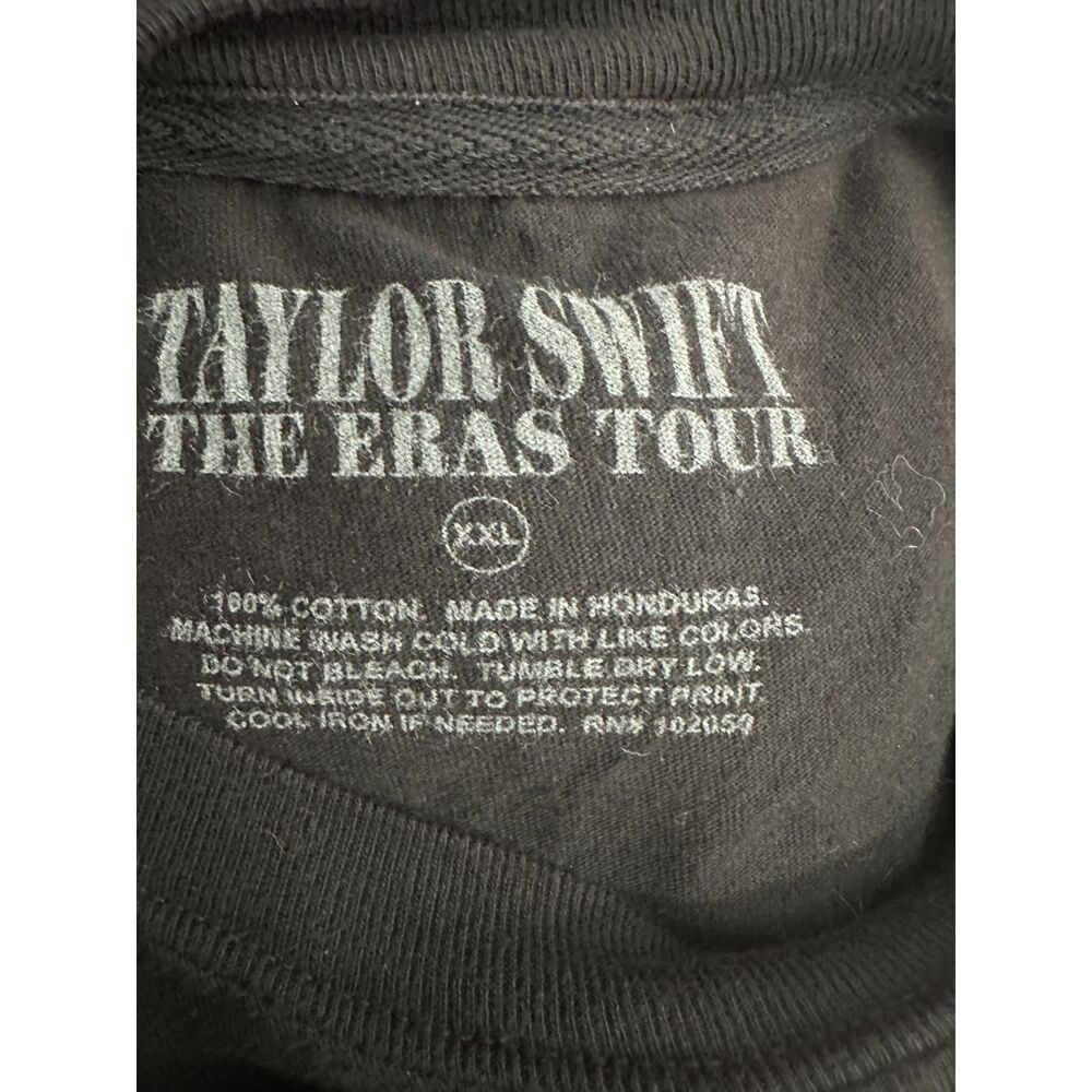 Taylor Swift Eras Tour Authentic Merch Cut Off Sleeveless Tank Size XXL - READ - Picture 2 of 4